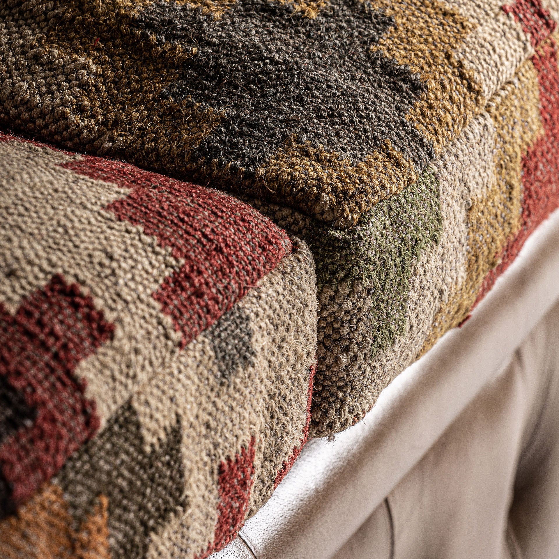 HEBBURN SOFA